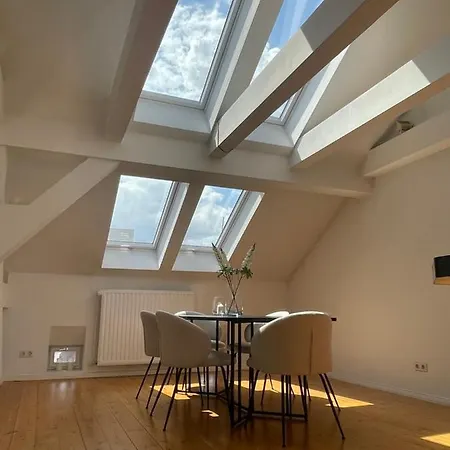 Luxurious Penthouse - Mitte Apartment *